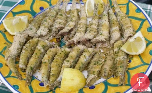 Anchovas fritas com sálvia