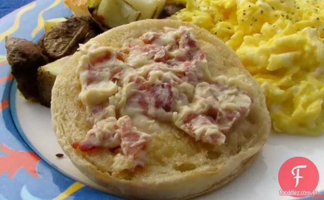 Muffins Ingleses Com Manteiga De Bacon