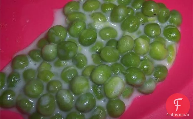 Macarrão celofane com alho, pepino e coentro - Ww