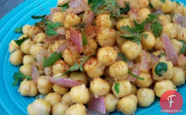 Salada Quente De Grão De Bico Com Gengibre