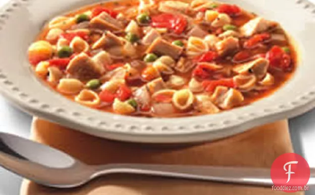 Minestrone com frango assado