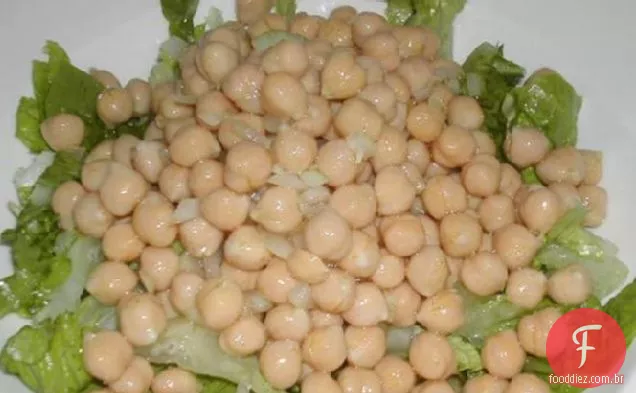 Salada De Grão De Bico Muito Saborosa