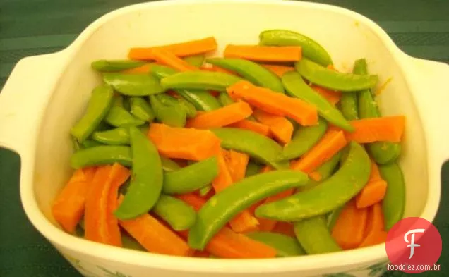 Cenouras e ervilhas