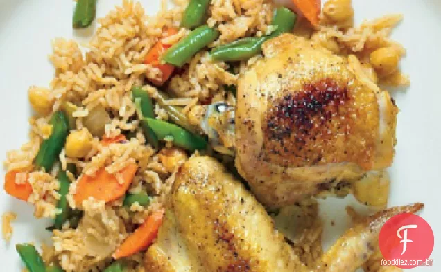 Frango marroquino e arroz com Grão De Bico