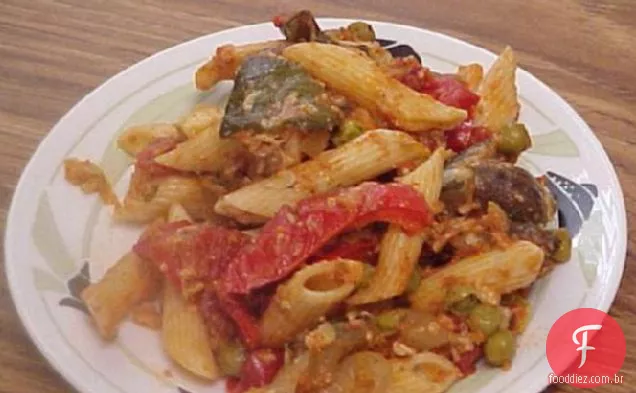 Penne assada com legumes assados, cortesia Giada De La