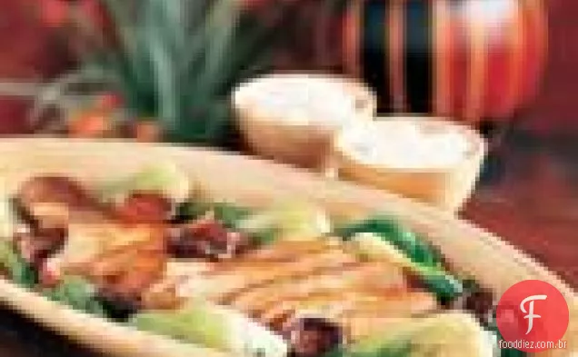 Carne de porco cozida em soja e especiarias (hongshao Zhurou)