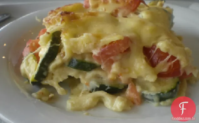 Caçarola De Macarrão Vegetal Pesto
