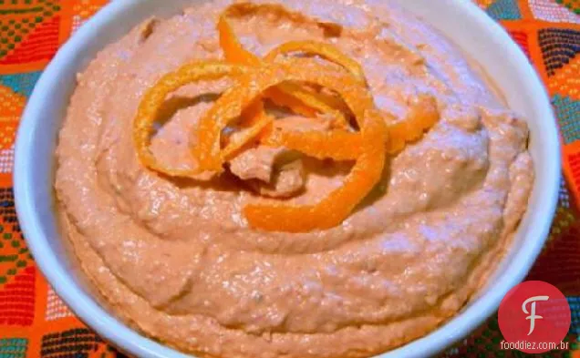 Hummus com Chipotles e um toque de laranja