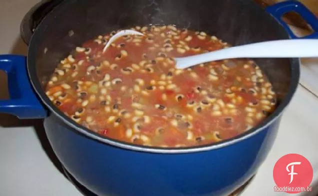 Carne e sopa de ervilha de Olhos Pretos