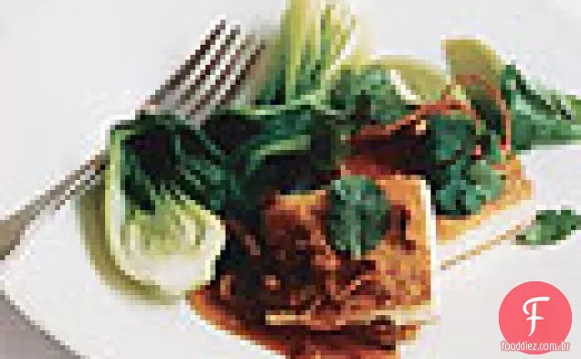 Tofu frito com molho de caramelo Asiático