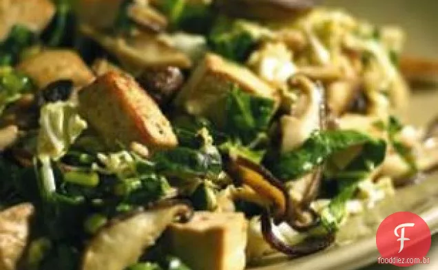 Chinês Slaw Com Tofu & Shiitake Cogumelos