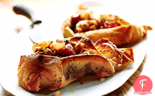 Grão de bico, berinjela e tortas de tomate
