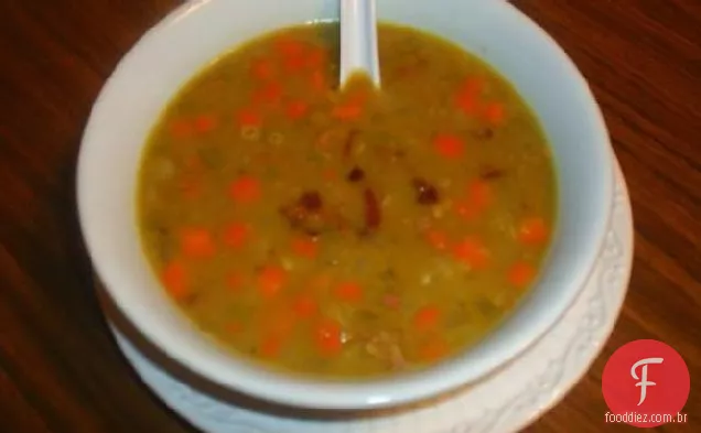 Sopa De Ervilha Dividida Alemã
