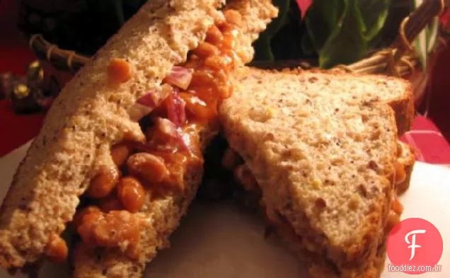Sanduíche de feijão e maionese da Linda (sanduíches)