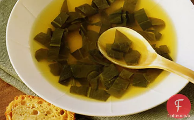 Sopa de azeda e alho