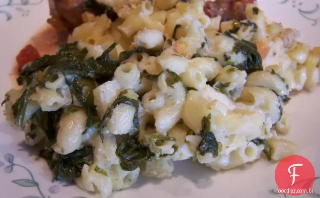 Salada Festiva De Espinafre