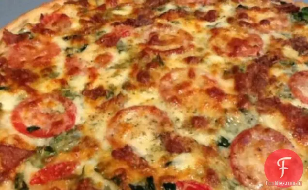 Bacon, Tomate E Espinafre Pizza