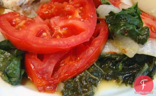 Acelga suíça com tomate e Bacon