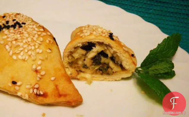 Hortotiropita (verdes e Torta de queijo) com acelga