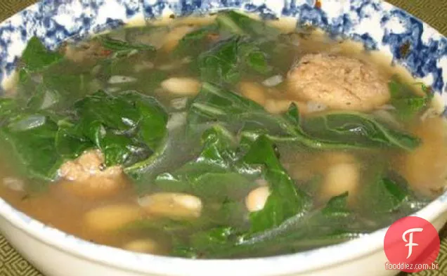 Sopa Suíça de acelga e Penne