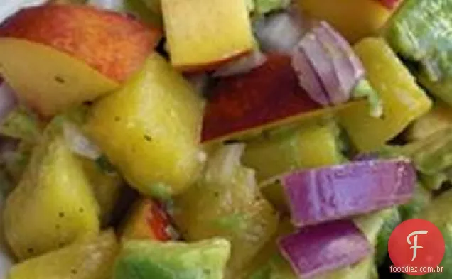 Salada de abacate e frutas