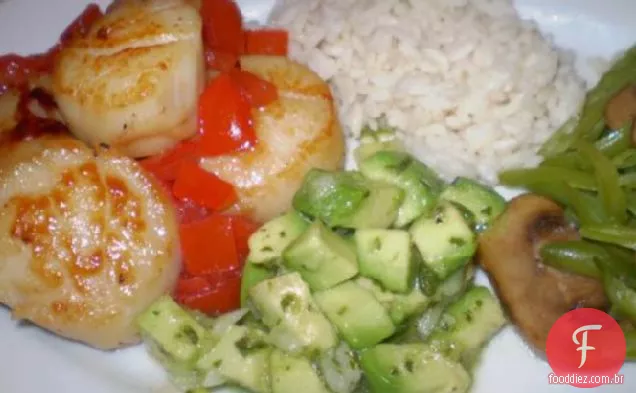 Vieiras Com Salsa De Abacate