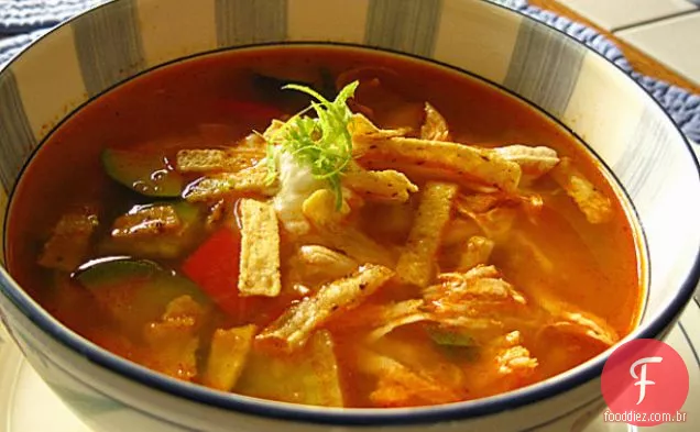 Sopa De Tortilha De Frango