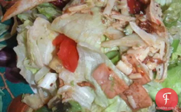 Salada de frango, Bacon e abacate