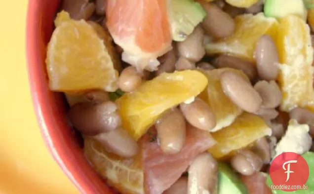 Salada de frutas cítricas e Feijão Preto