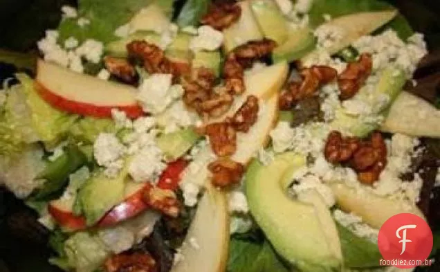 Salada de abacate de maçã com molho de tangerina