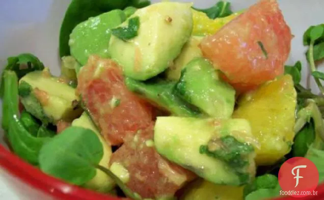 Salada de abacate e citrinos