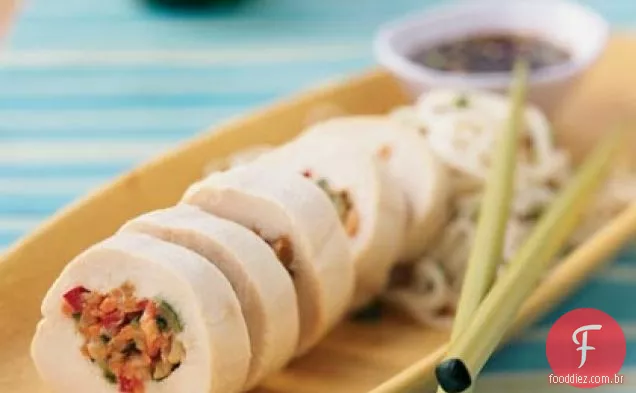 Julienne vegetal-frango recheado com molho de gengibre-Hoisin