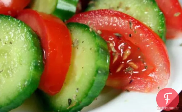 Salada de tomate e pepino