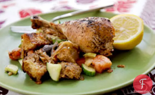 Frango Sumac com salada de pão