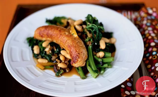 Garlicky Broccoli Rabe com salsicha e pimentas
