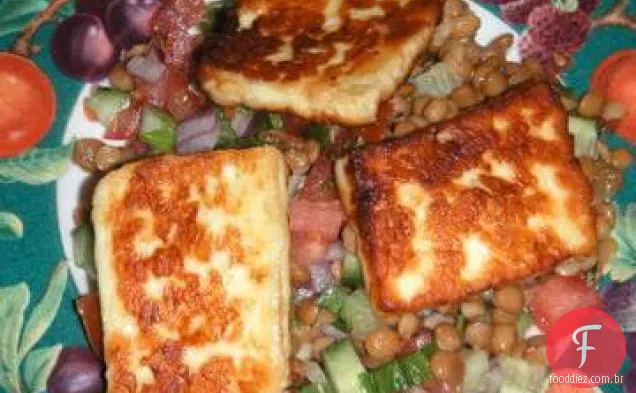 Salada Halloumi e lentilha