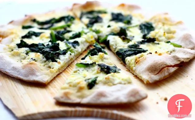 Pizza Com Brócolis Rabe, Fontina E Meyer Limão