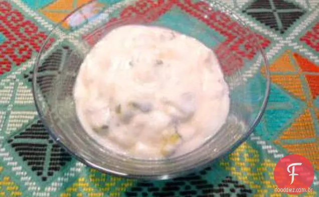 Molho de iogurte e pepino