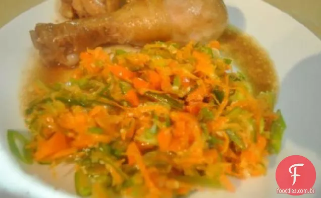 Asiático Pepino Slaw