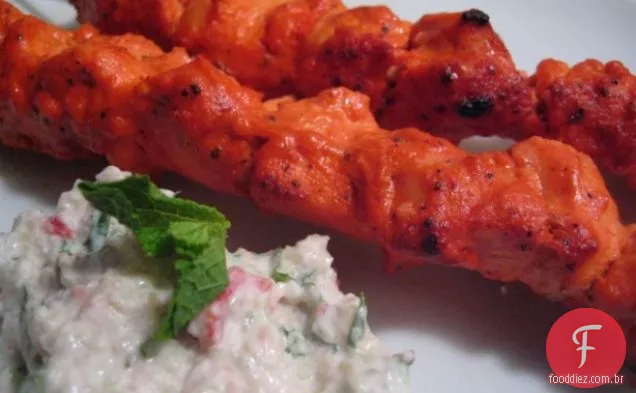 Frango Tikka Com Pepino Raita