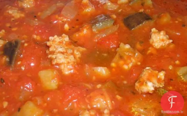 Tomate salsicha e berinjela (beringela) sopa