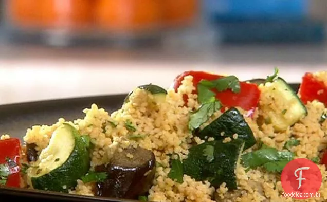 Cuscuz picante e legumes