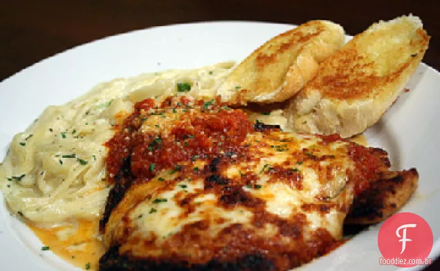 Parmesão De Frango Do Jardim