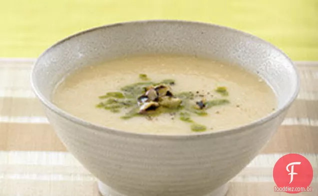 Sopa de alho de elefante assado com receita de berinjela grelhada