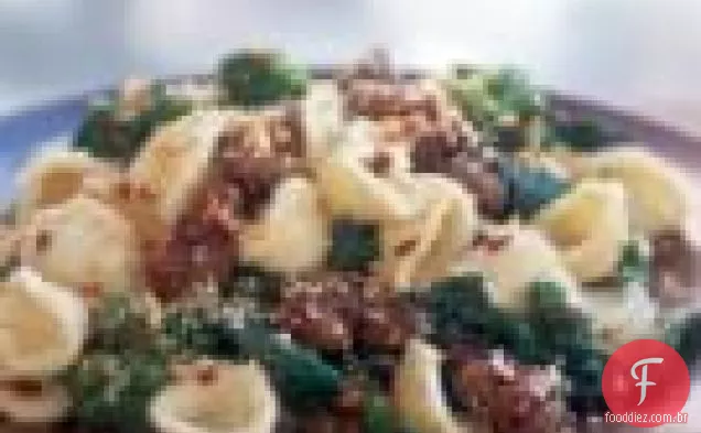 Orecchiette Com Brócolis Rabe E Salsicha