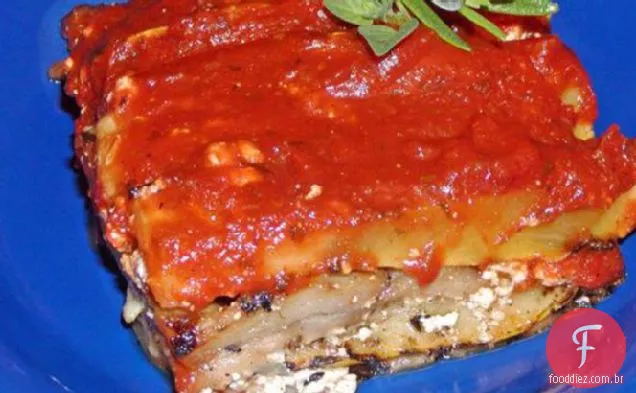 Caçarola de abóbora amarela, berinjela e Feta