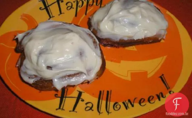 Rolinhos De Canela De Abóbora Com Cobertura De Cream Cheese
