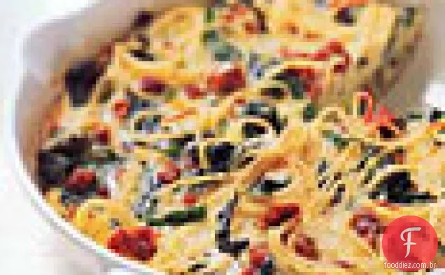 Torta de espaguete com brócolis Rabe