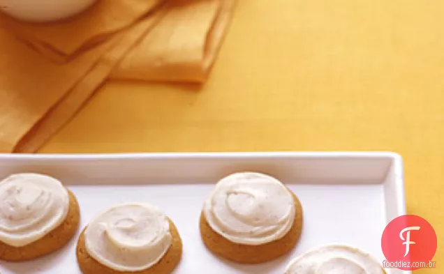Biscoitos de abóbora com cobertura de manteiga marrom