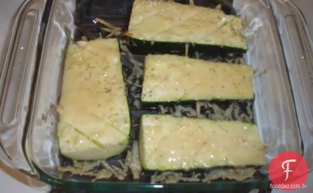 Abóbora-Butternut doce e saborosa e refogado de Arroz Selvagem